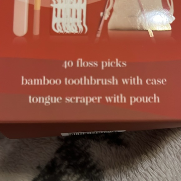 Oral Care Kit - Picture 2 of 5